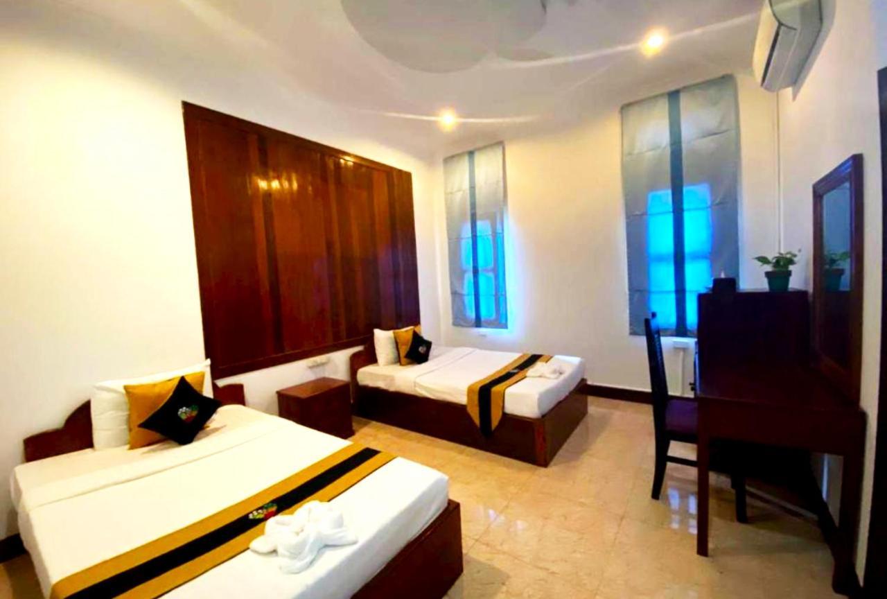 Antonios Villa Hotel シェムリアップ エクステリア 写真