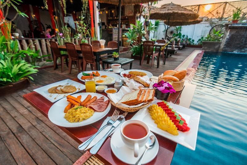 Antonios Villa Hotel シェムリアップ エクステリア 写真